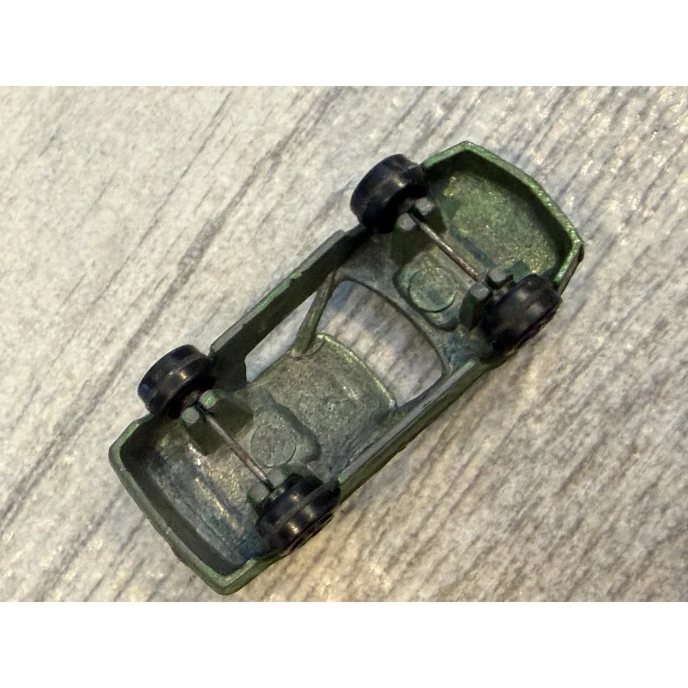 Tootsietoy Corvette Diecast Car metallic Glitter Green Tootsie Toy Vintage Metal